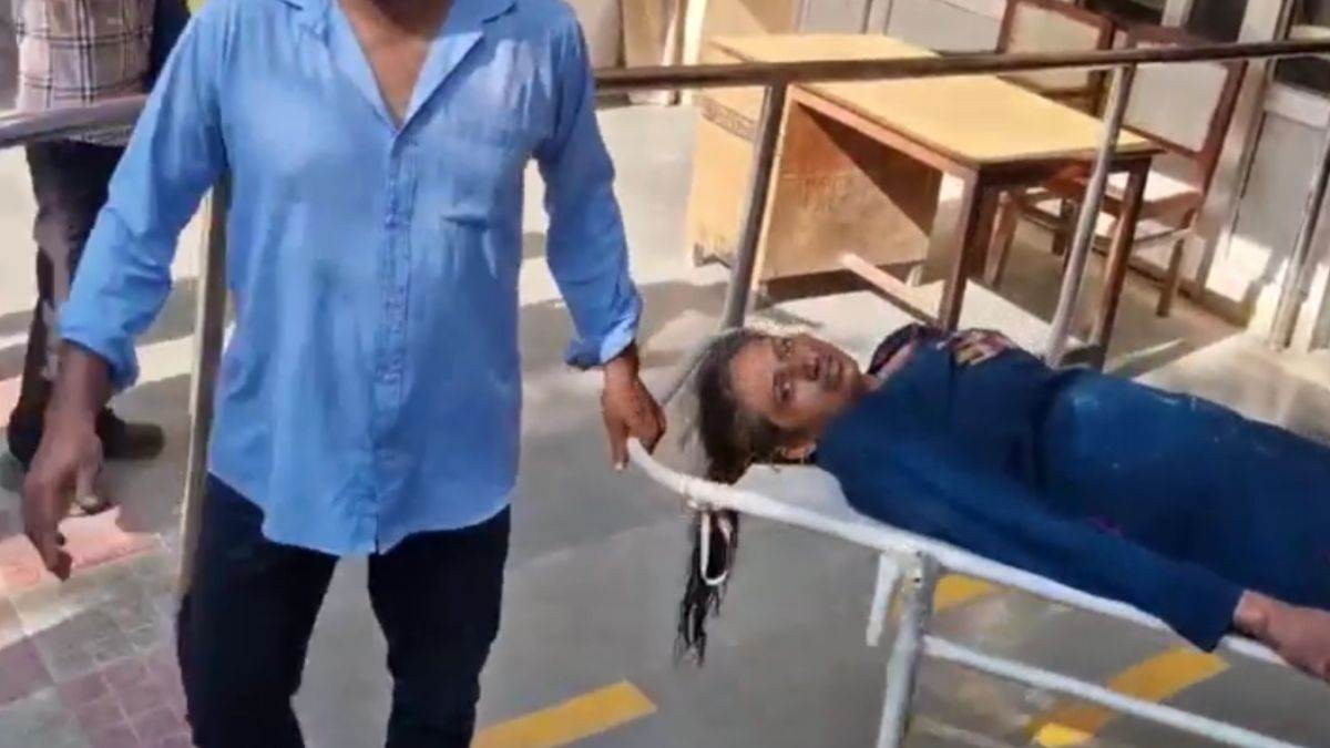 mother jumps into canal with daughter upset over non arrest of son killers