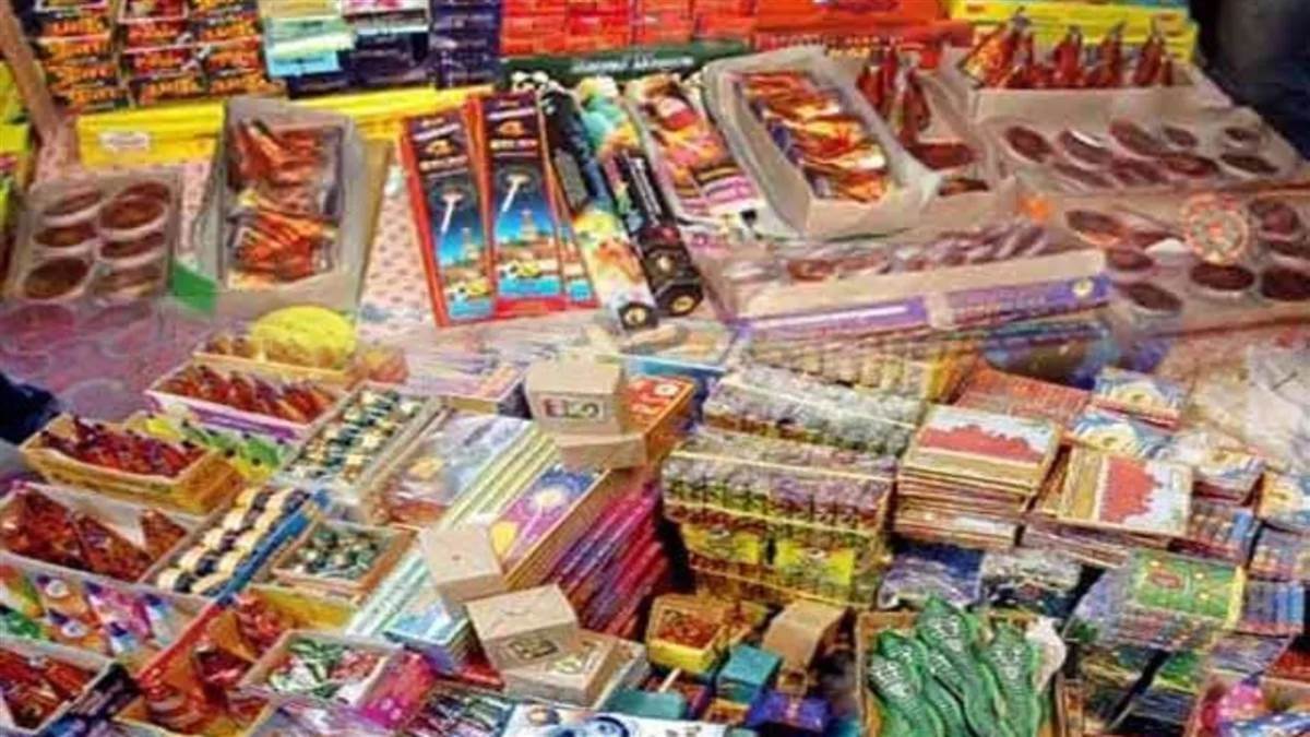 diwali and chhath crackers sale license mandatory in siwan