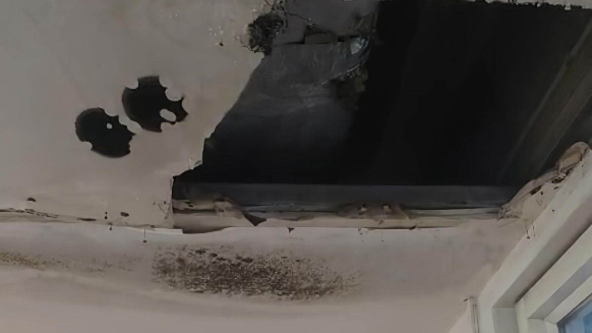 rajendra nagar terminal false ceiling collapse injures passengers
