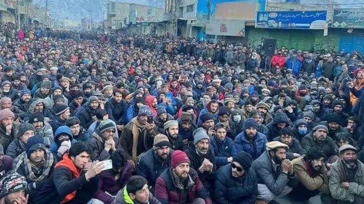 pakistan bows to protesters in pojk after violent clashes