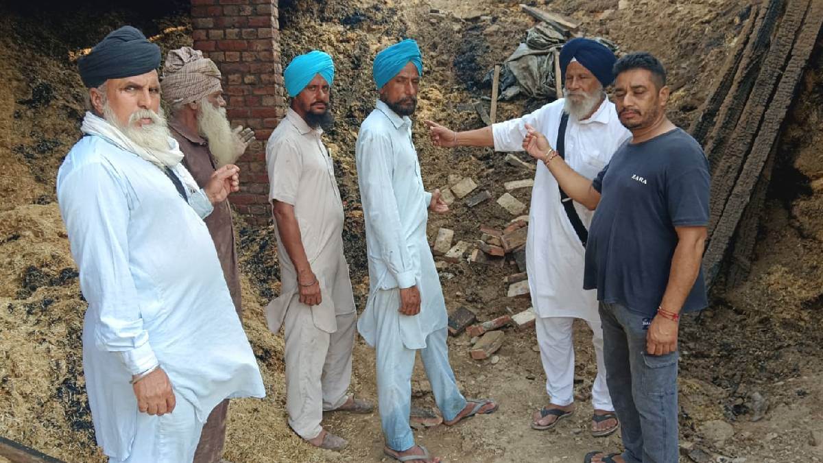 dairy farm fire in bhatinda loss of fodder and property