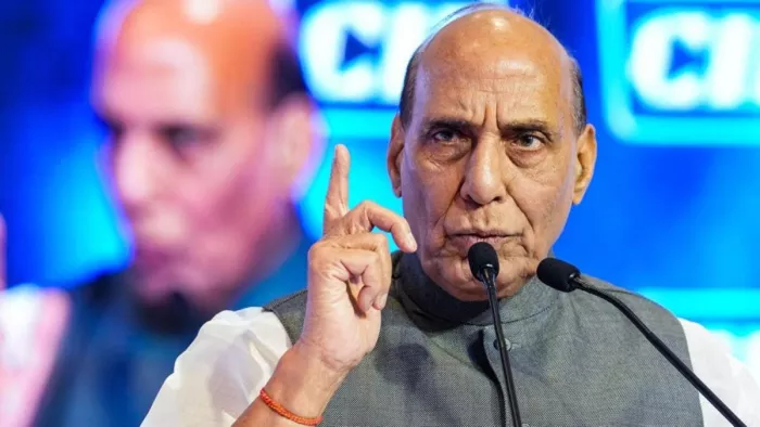 'देश और नागरिकों पर आंच आई तो हर सीमा पार कर सकता है भारत'- राजनाथ सिंह (फाइल फोटो)