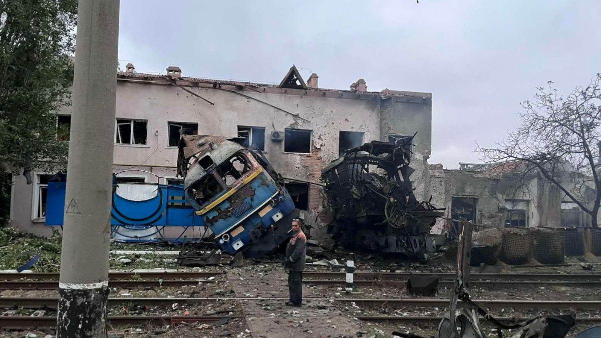 russia targets passenger train in ukraine injuring more than 30 in drone attack zelensky expresses anger
