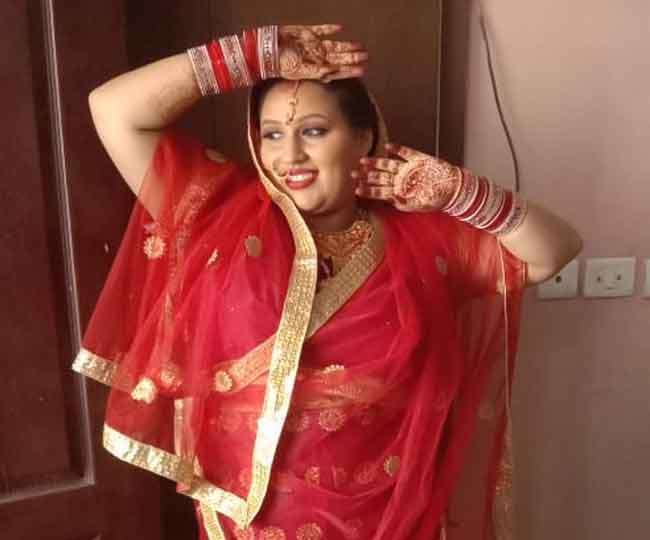 https://www.jagranimages.com/images/newimg/04112020/04_11_2020-foreignbride_21021012.jpg