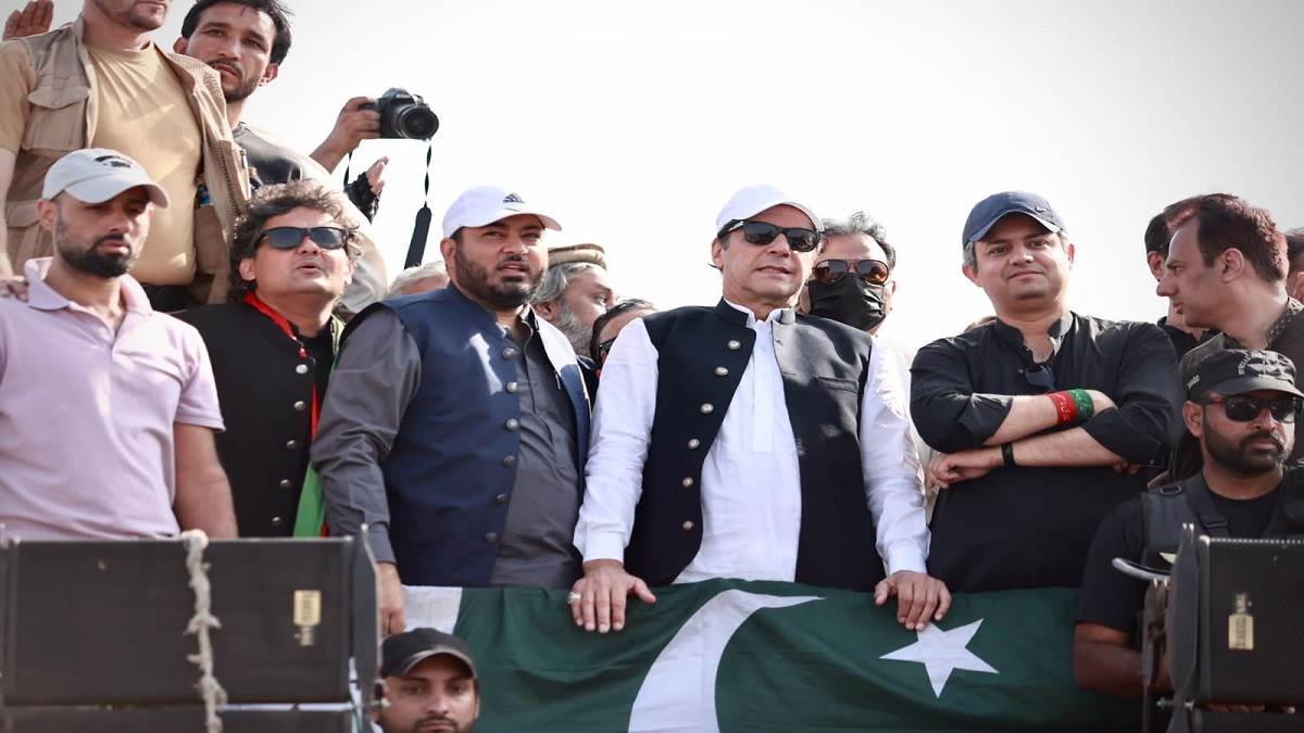 imran khan attack update tension in pakistan command can be handed over to the army what next in pak know everything here