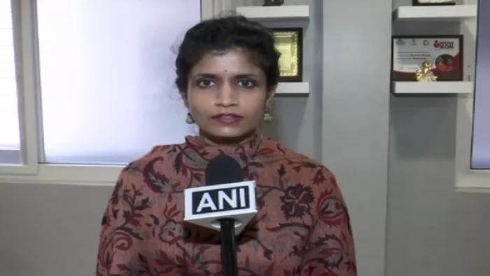 विधायकों की खरीद फरोख्त के मामले में आरोप प्रत्यारोप का दौर जारी