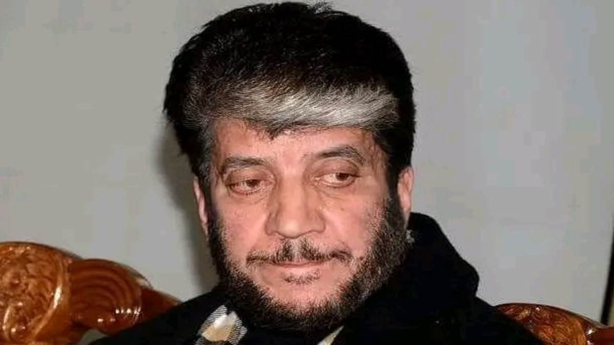 https://www.jagranimages.com/images/newimg/04112022/04_11_2022-shabir_shah_kashmir_23181655.jpg