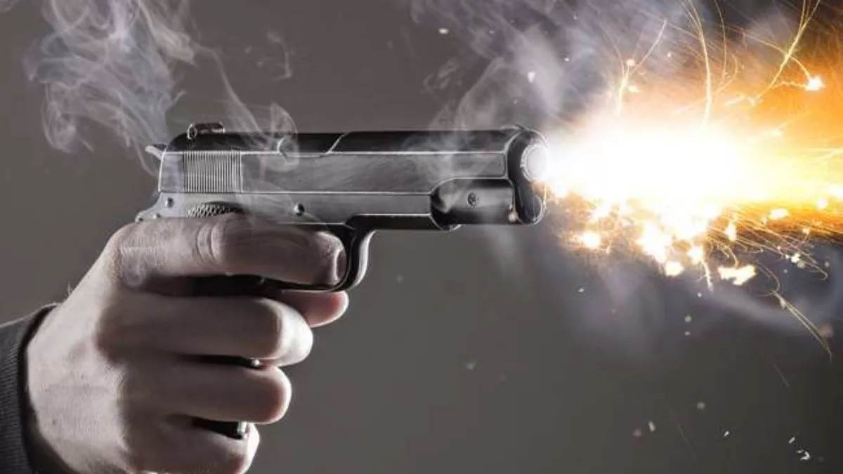 https://www.jagranimages.com/images/newimg/04112023/04_11_2023-firing_23572768.jpg