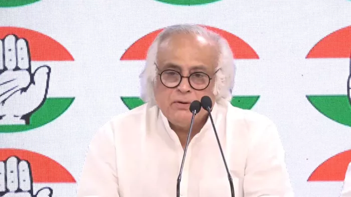 कांग्रेस महासचिव जयराम रमेश की प्रेस कॉन्फ्रेंस (फोटो: @INCIndia)