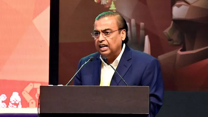 मुकेश अंबानी को धमकी भरे ईमेल भेजने वाले ने खुद का नाम शादाब खान बताया था।