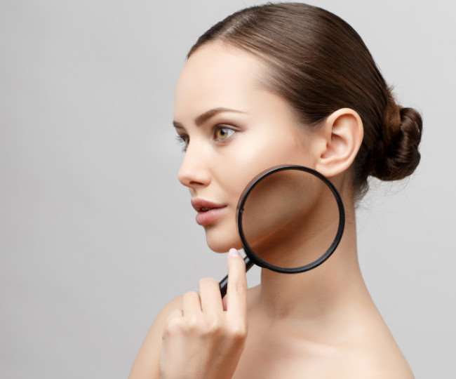 https://www.jagranimages.com/images/newimg/04122020/04_12_2020-askin_showing_magnify_glass_21132027.jpg