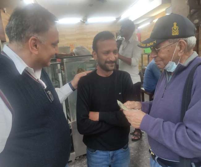 navy commodore came to hisar from america to repay 28 rupees loan jagran special