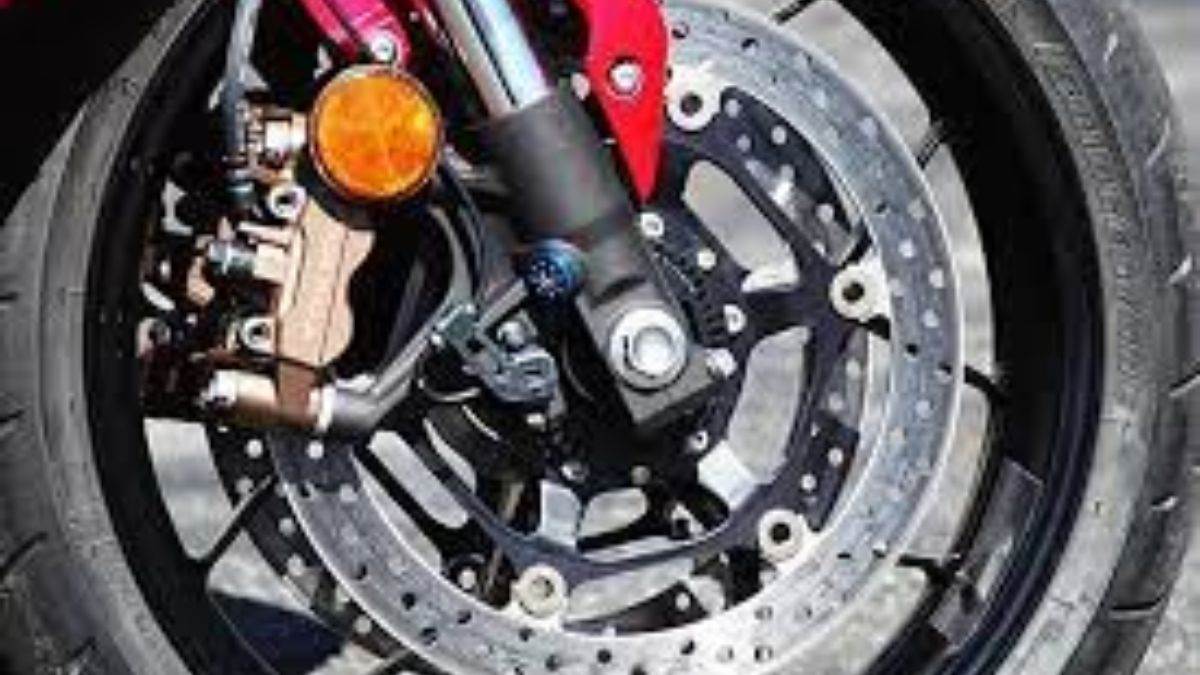 https://www.jagranimages.com/images/newimg/04122022/04_12_2022-abs_system_in_bike_23243750.jpg