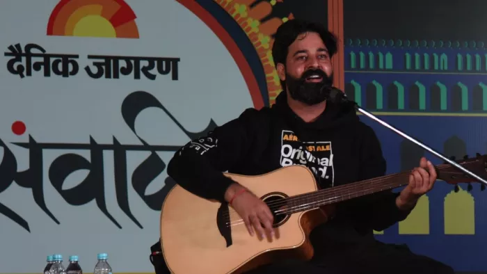 राहगीर के मस्तमौला अंदाज और मस्ती भरे गानों ने आडियंस का दिल जीता