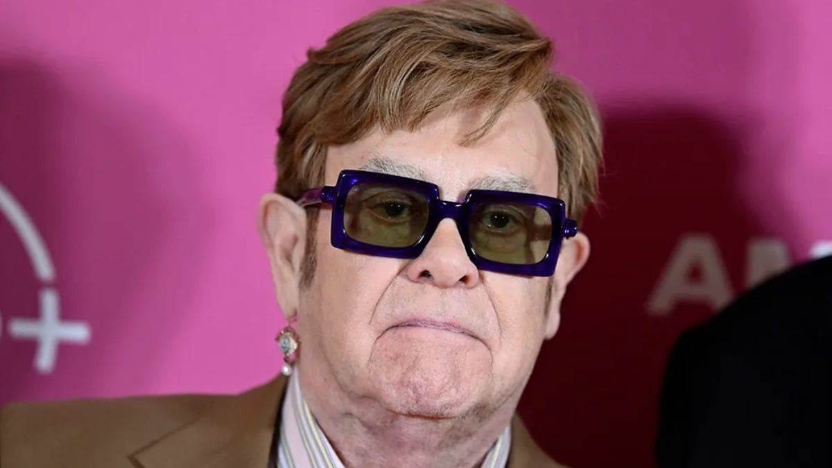 british singer music icon elton john says he lost his eyesight after eye infection