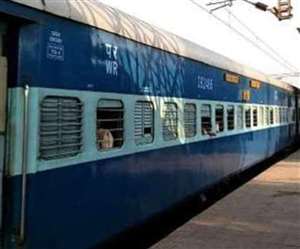 रोजा सीतापुर के बीच भी ट्रेन संचालन आसान हो जाएगा।