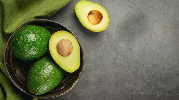Avocado Benefits: एवोकाडो के सेवन से मिलते हैं कई लाभ