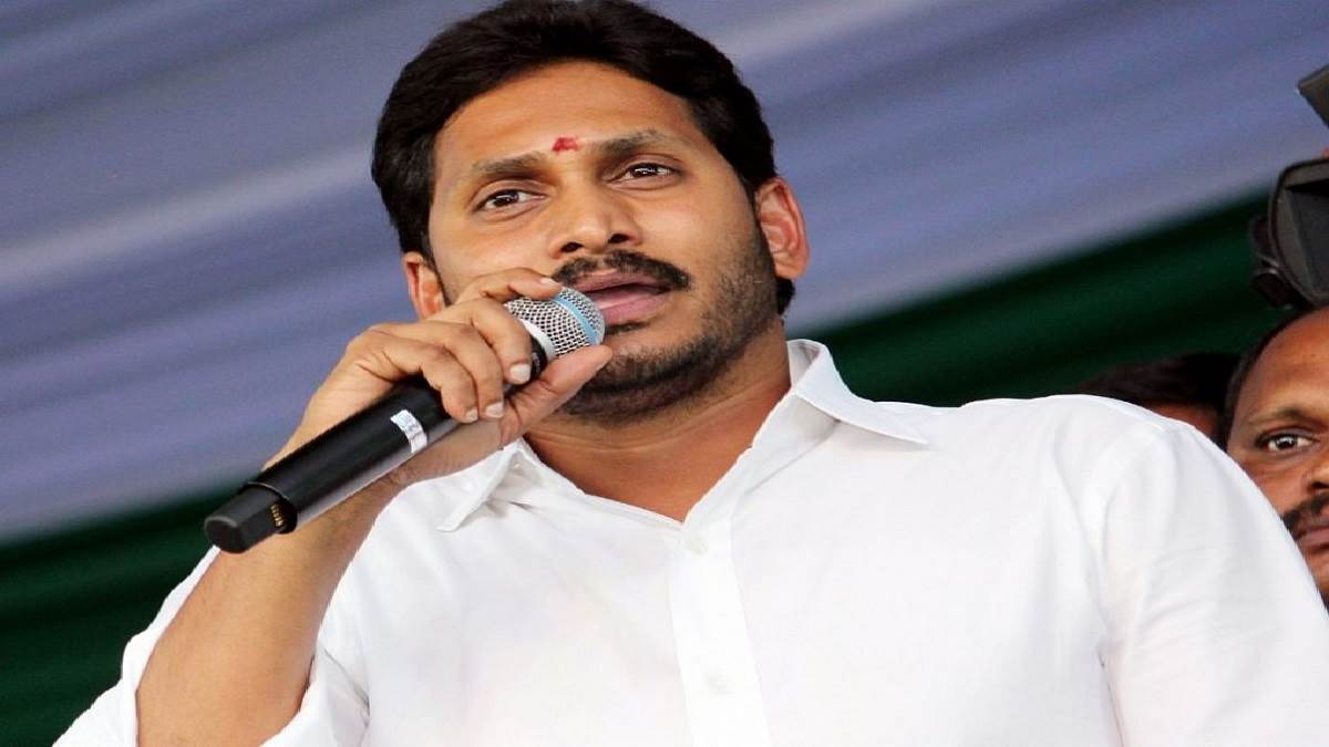 https://www.jagranimages.com/images/newimg/05012023/05_01_2023-cm_y_s_jagan_mohan_reddy_23284153.jpg