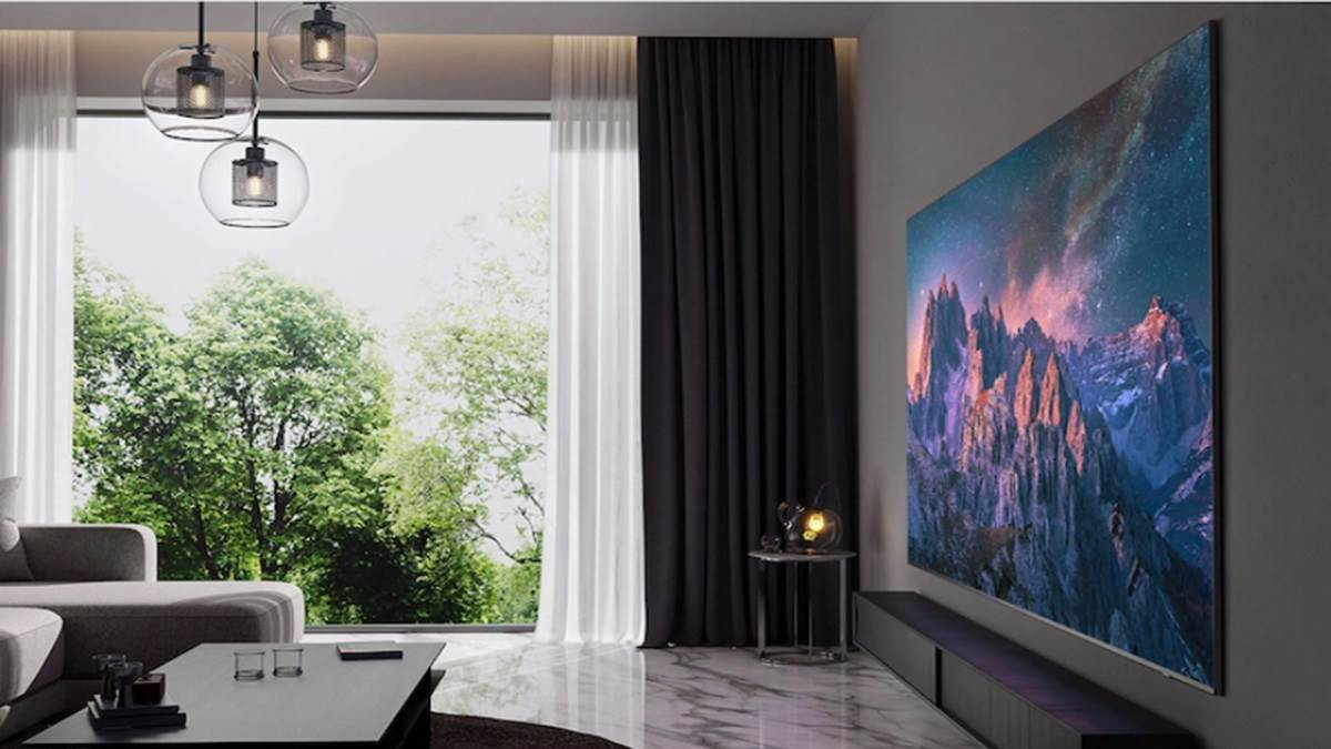 https://www.jagranimages.com/images/newimg/05012024/05_01_2024-amazon_sale_2024_on_samsung_43_inch_smart_tv_23621627.jpg