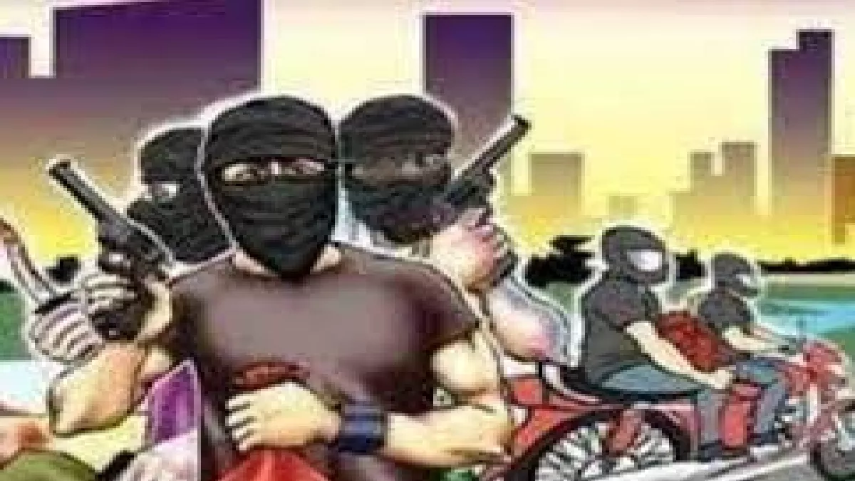 Patna Crime: खुसरूपुर में ज्‍वेलरी शॉप में दिनदहाड़े लूट, बदमाशों ने दुकानदार को किया घायल; दुकान से कुछ दूरी पर ही है थाना