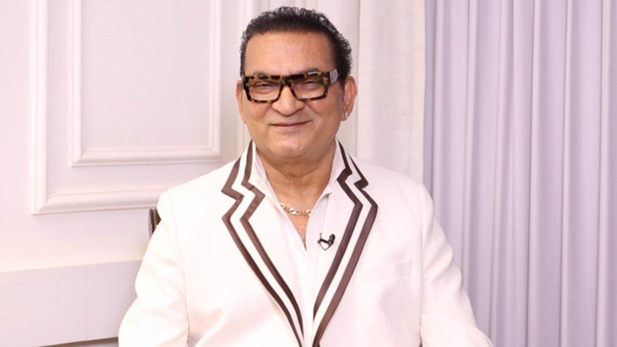 https://www.jagranimages.com/images/newimg/05012025/05_01_2025-abhijeet_bhattacharya_legal_notice_23861366.jpg