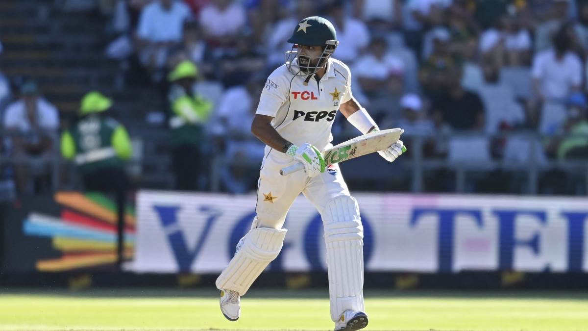 https://www.jagranimages.com/images/newimg/05012025/05_01_2025-babar_azam_8_23861543.jpg