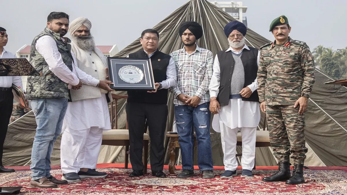 उत्तर पूर्व में आसाधारण काम कर रही है भारतीय सेना की 11 पैरा विशेष बल- पेमा खांडू