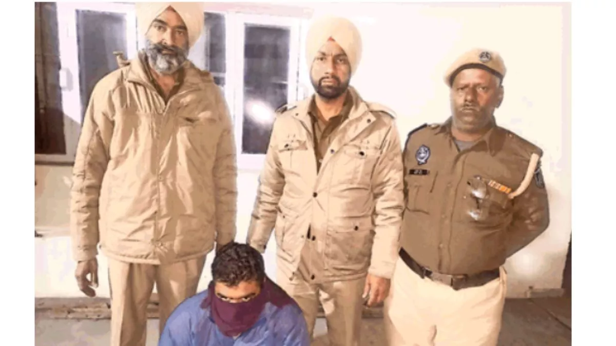 आप पार्षद का बेटा चोरी की गाड़ियां खरीद कबाड़ बना बेचता था स्पेयर पार्ट्स, गिरफ्तार