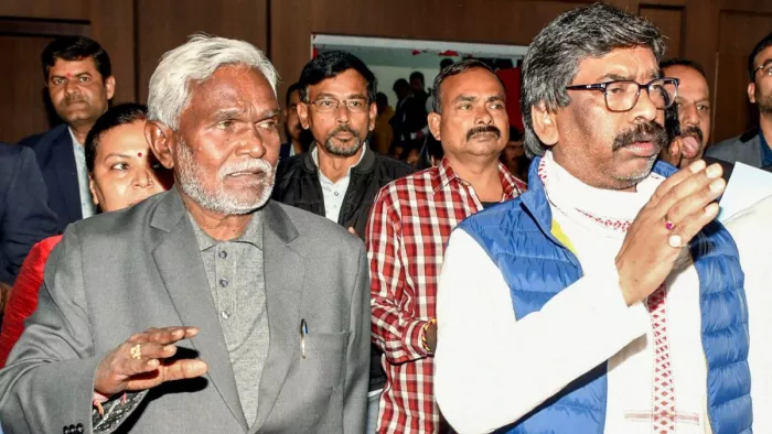झारखंड में सियासी संकट के बीच इन विधायकों के छिटकने का था डर, इस रणनीति से मिली सफलता