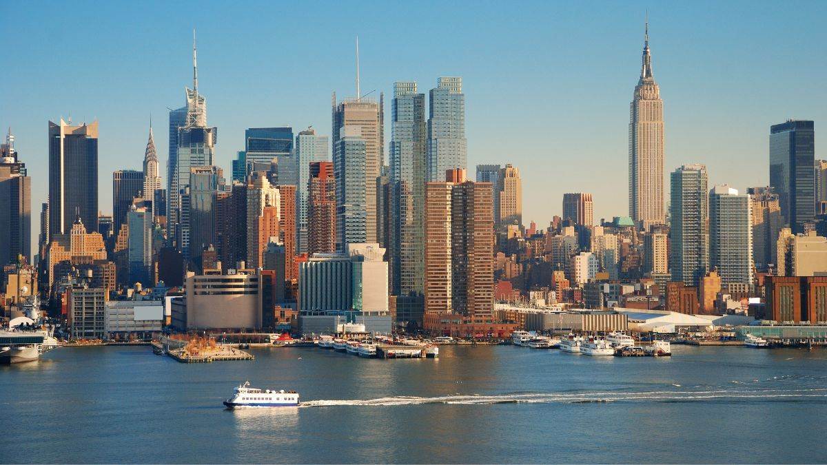 https://www.jagranimages.com/images/newimg/05022024/05_02_2024-new_york_city_23645758.jpg