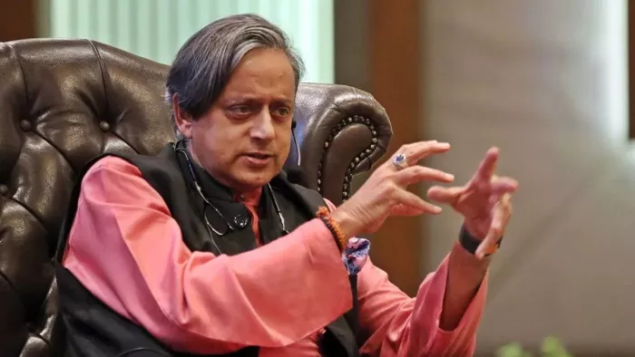 कांग्रेस नेता शशि थरूर ने आगामी लोकसभा चुनाव को लेकर भाजपा पर निशाना साधा है।(फोटो सोर्स: जागरण)