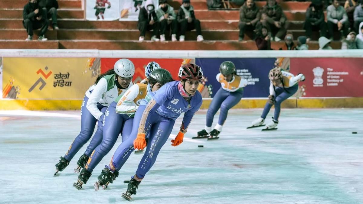 karnataka leads in winter games by winning two gold medals of varsha puranik in india winter games