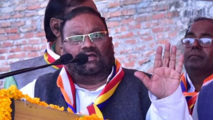 कौशांबी के मंझनपुर में राष्ट्रीय बौद्ध महोत्सव में शामिल होने पहुंचे थे स्वामी प्रसाद मौर्य।