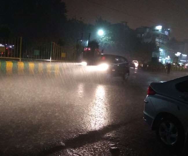 Weather Update दिल्लीएनसीआर में तेज बारिश, तेज हवाओं के साथ ओले गिरने