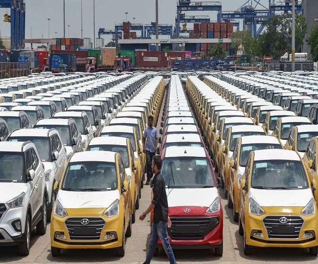 हरेक दिन कीमतों में हो रही बढ़ोतरी। (Pti)