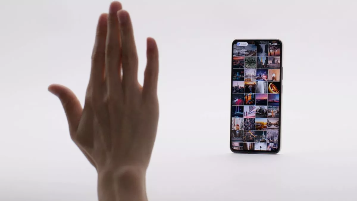 हवा में करेंगे इशारे और चलने लगेगा आपका Smartphone, जल्द ला रहा Realme एक कमाल का फोन