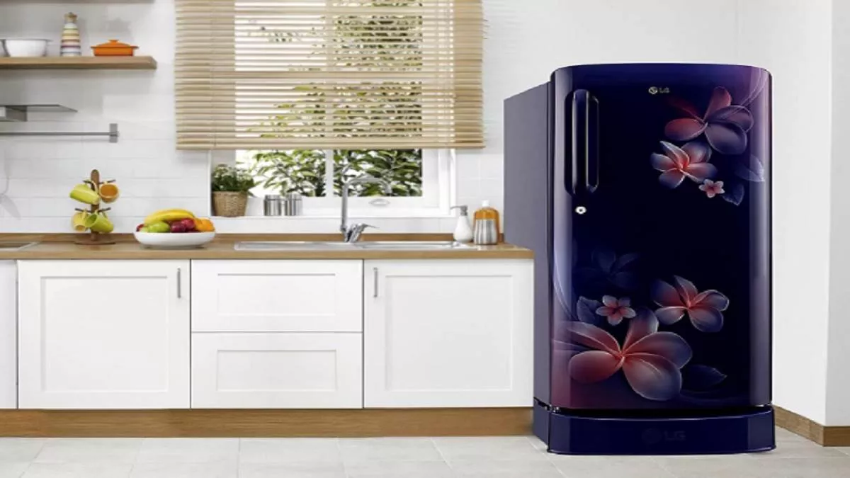 ग्रहकों को तोहफा! सस्ते-सस्ते Single Door Refrigerator की कीमत है 15 हज़ार से भी कम, “हाय रे हाय” वाली गर्मी से पहले लाएं घर