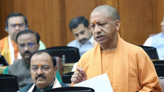 महापुरुषों की विरासत सहेजकर आगे बढ़ेगा विकास : मुख्यमंत्री। (तस्वीर जागरण)