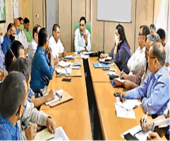 राजधानी दिल्ली में वायु प्रदूषण रोकने के लिए 14 सूत्रीय ऐक्शन प्लान तैयार।