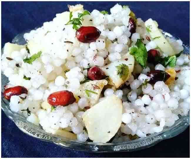 नवरात्र में खानपान व नियम का खास ध्यान रखना चाहिए। ताकि व्रत करने से स्वास्थ्य पर कोई प्रभाव न पड़े।