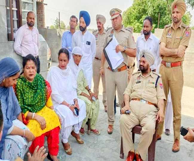 sc commission member poonam kangra heard complaints in barnala villages
