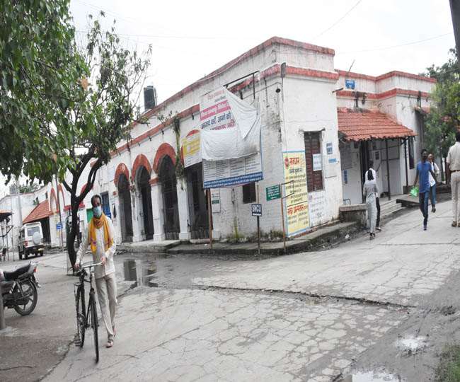मुजफ्फरपुर सदर अस्पताल से गायब रहने वाले सात चिकित्सकों का वेतन रोका गया -  Salary of seven doctors who went missing from Muzaffarpur Sadar Hospital  withheld