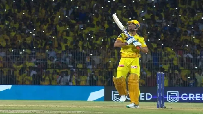 MS Dhoni makes history in viewership: एमएस धोनी