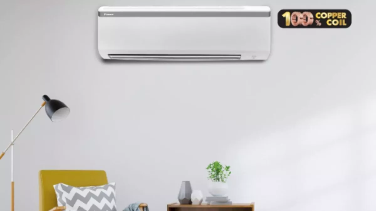 अप्रैल-मई की गर्मी में Daikin Split AC देंगे आपको सर्दी की कंपकंपी, 40 हजार से कम खर्च में मिल रही ज्यादा कूलिंग