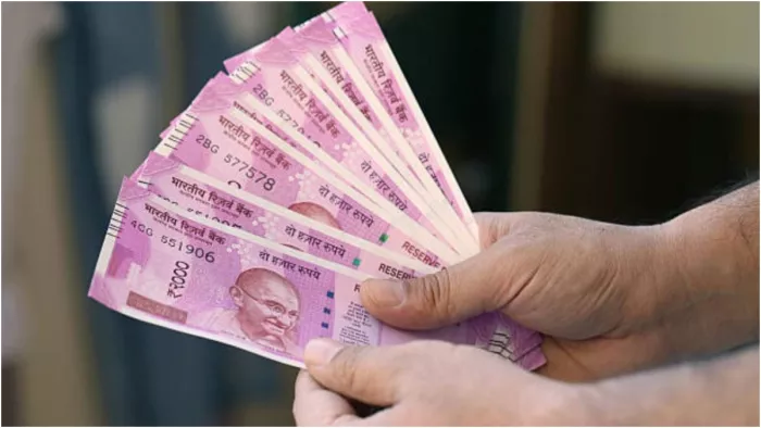 दो हजार के नोट बदलने वाले गिरोह का भंडाफोड़, बिहार के इस जिले से 14 गिरफ्तार