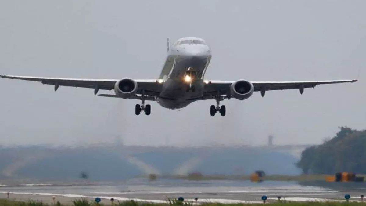 https://www.jagranimages.com/images/newimg/05042025/05_04_2025-adilabad_airport_23912582.jpg