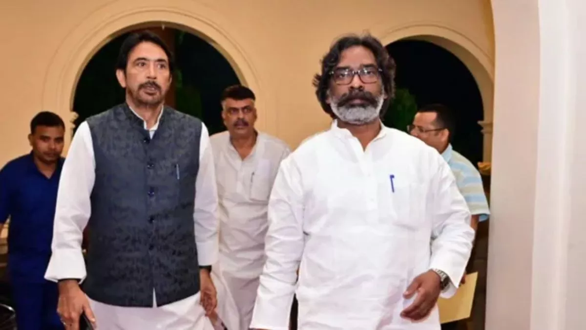 Deoghar News: देवघरवासियों की हो गई बल्ले-बल्ले! हेमंत सरकार ने दे दिया बड़ा गिफ्ट, जल्द मिलेगी खुशखबरी