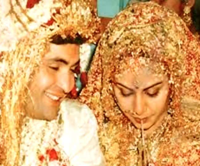 Rishi Kapoor And Neetu Singh Wedding Card Viral 40 Years