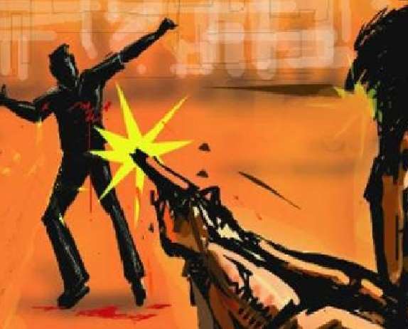 youth shot dead in election clash several rounds of aerial firing spread  panic In Jaunpur