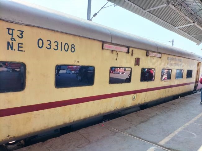 purvanchal express will run from june 10 by converting into lhb coach